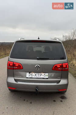 Минивэн Volkswagen Touran 2011 в Стрые