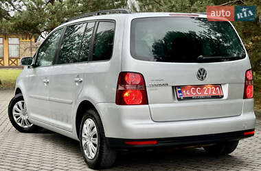 Минивэн Volkswagen Touran 2007 в Дрогобыче