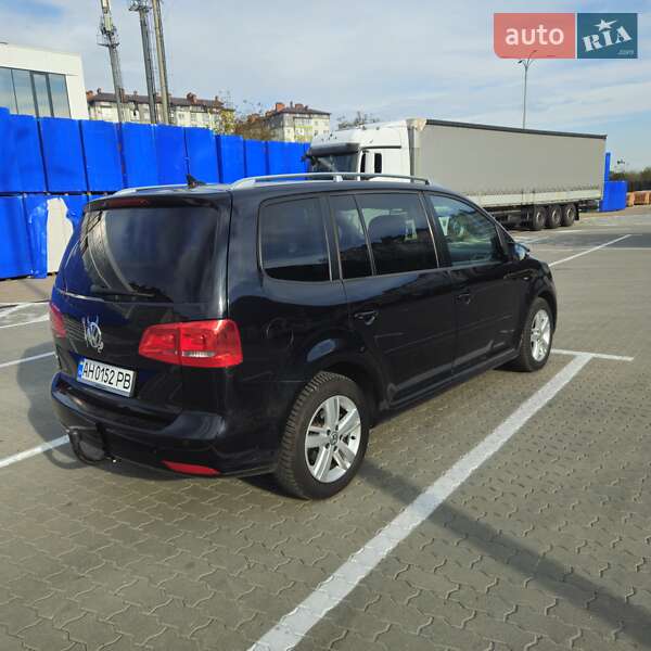 Минивэн Volkswagen Touran 2012 в Ивано-Франковске