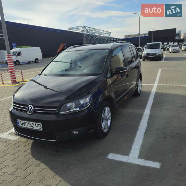 Volkswagen Touran 2012