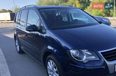 Мінівен Volkswagen Touran 2010 в Білій Церкві