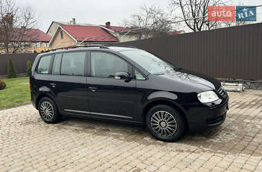 Мінівен Volkswagen Touran 2006 в Мукачевому