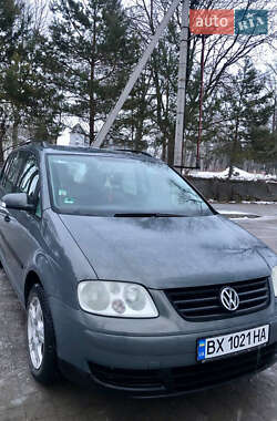 Мінівен Volkswagen Touran 2004 в Городку