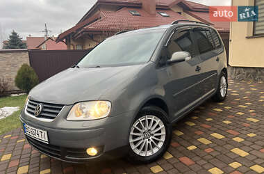 Минивэн Volkswagen Touran 2006 в Львове