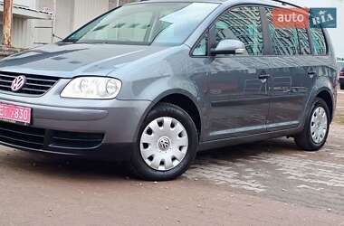 Мінівен Volkswagen Touran 2004 в Житомирі