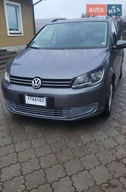 Мінівен Volkswagen Touran 2011 в Черкасах