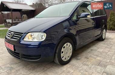 Мінівен Volkswagen Touran 2005 в Сарнах