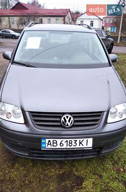 Мінівен Volkswagen Touran 2005 в Катеринопілі