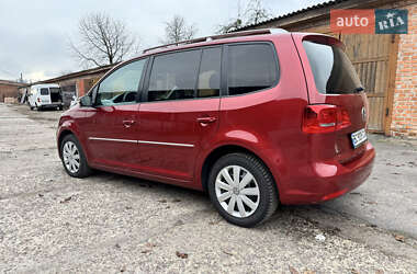 Мінівен Volkswagen Touran 2011 в Червонограді