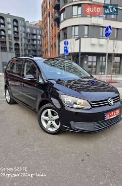 Минивэн Volkswagen Touran 2014 в Киеве