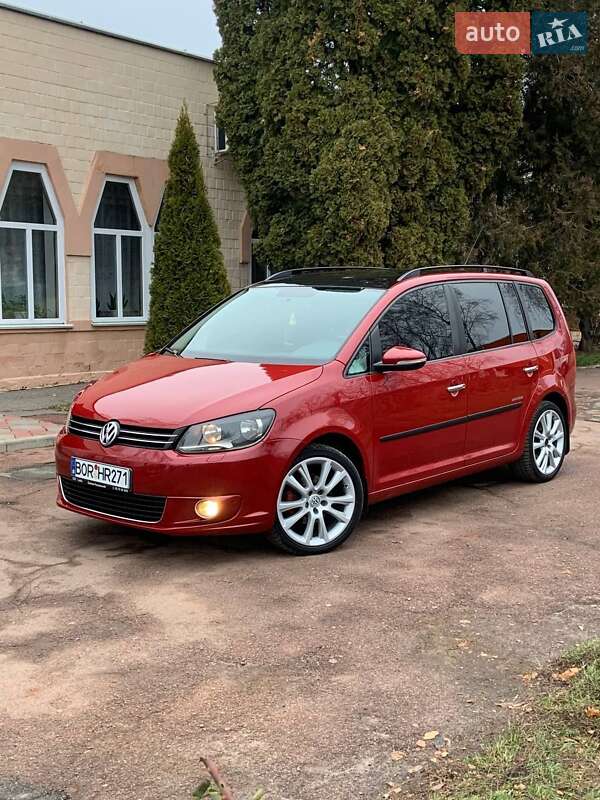 Мінівен Volkswagen Touran 2013 в Лубнах