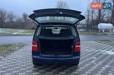 Мінівен Volkswagen Touran 2005 в Старокостянтинові