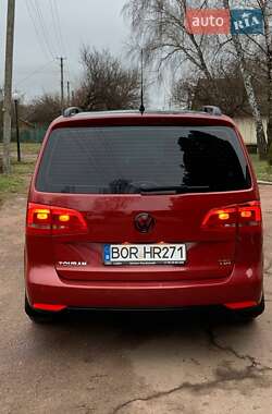 Мінівен Volkswagen Touran 2013 в Лубнах