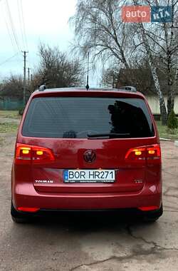 Мінівен Volkswagen Touran 2013 в Лубнах