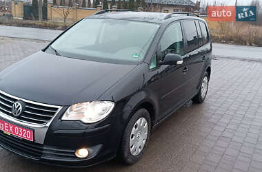 Мінівен Volkswagen Touran 2008 в Ковелі