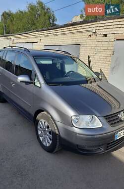 Минивэн Volkswagen Touran 2005 в Луцке