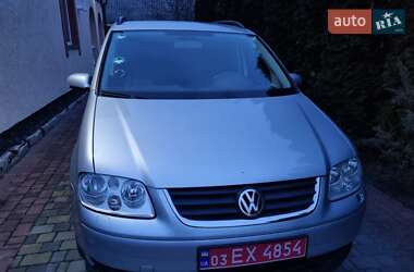 Мінівен Volkswagen Touran 2006 в Ківерцях