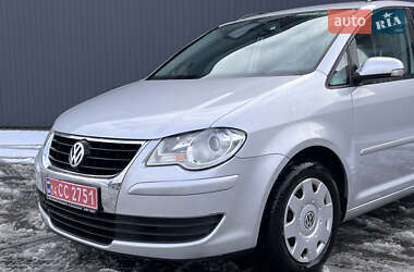 Мінівен Volkswagen Touran 2009 в Івано-Франківську