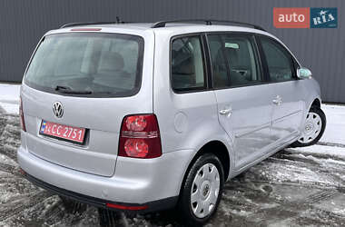 Мінівен Volkswagen Touran 2009 в Івано-Франківську