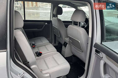 Мінівен Volkswagen Touran 2009 в Івано-Франківську