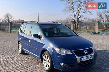 Мінівен Volkswagen Touran 2009 в Мукачевому