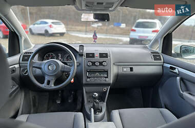 Минивэн Volkswagen Touran 2011 в Львове