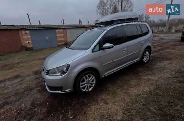 Мінівен Volkswagen Touran 2011 в Сумах