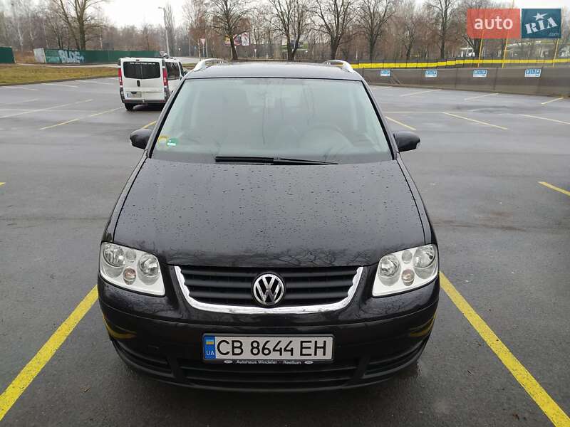 Минивэн Volkswagen Touran 2005 в Чернигове