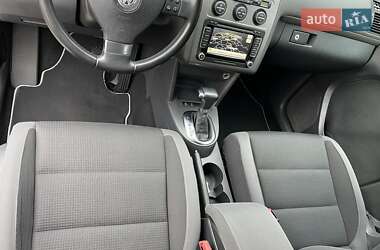 Мінівен Volkswagen Touran 2010 в Коростені