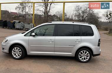 Мінівен Volkswagen Touran 2010 в Коростені