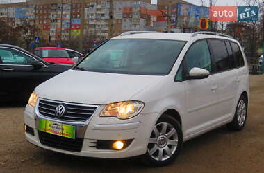 Мінівен Volkswagen Touran 2010 в Кропивницькому