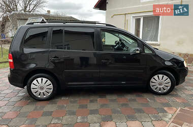 Минивэн Volkswagen Touran 2004 в Теребовле