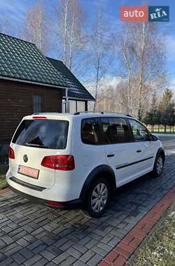 Минивэн Volkswagen Touran 2011 в Луцке