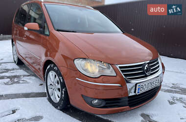 Мінівен Volkswagen Touran 2008 в Жидачові