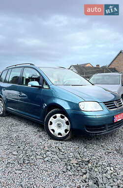 Минивэн Volkswagen Touran 2004 в Львове