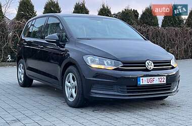 Микровэн Volkswagen Touran 2018 в Стрые