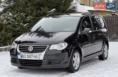 Мінівен Volkswagen Touran 2009 в Старокостянтинові