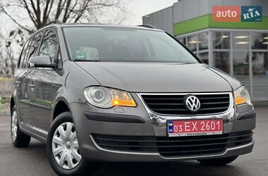 Мінівен Volkswagen Touran 2007 в Лубнах