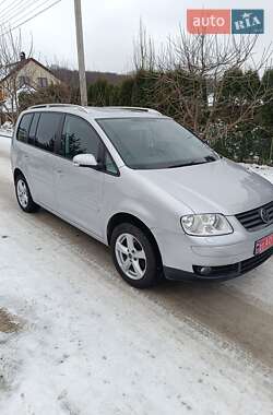 Мінівен Volkswagen Touran 2005 в Хмельницькому