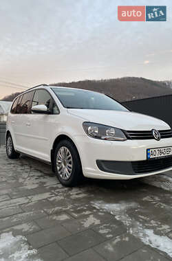 Мінівен Volkswagen Touran 2012 в Делятині