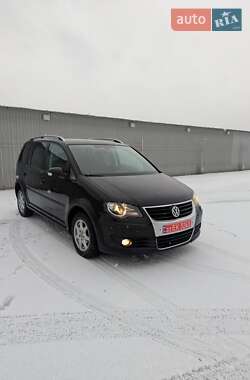 Мінівен Volkswagen Touran 2008 в Києві