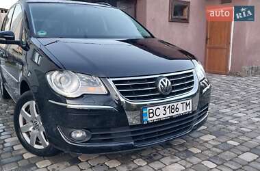 Минивэн Volkswagen Touran 2009 в Ходорове