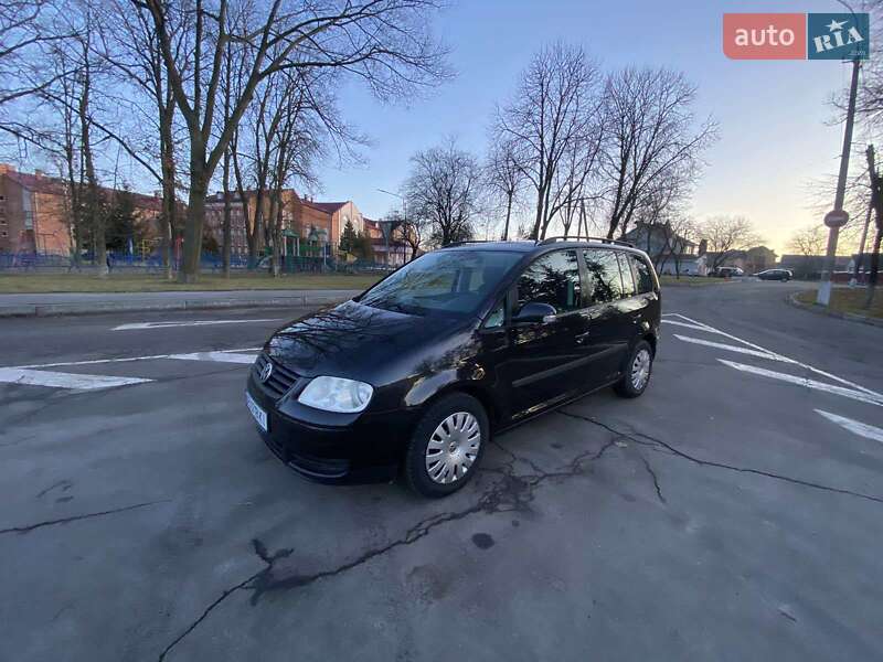 Минивэн Volkswagen Touran 2003 в Виннице