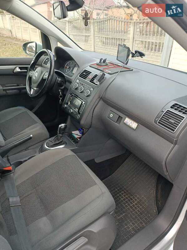 Минивэн Volkswagen Touran 2013 в Новомиргороде