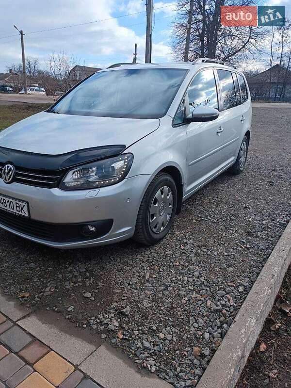 Минивэн Volkswagen Touran 2013 в Новомиргороде