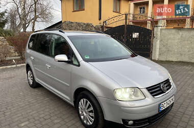 Мінівен Volkswagen Touran 2003 в Львові