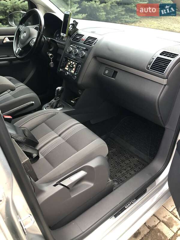 Минивэн Volkswagen Touran 2012 в Харькове фото 7 Минивэн Volkswagen Touran 2012 в Харькове