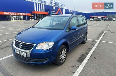 Мінівен Volkswagen Touran 2008 в Запоріжжі