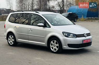 Мінівен Volkswagen Touran 2011 в Здолбуніві