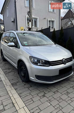 Минивэн Volkswagen Touran 2012 в Черновцах